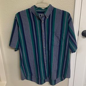 Sutter and Grant Button Down Shortsleeved Shirt